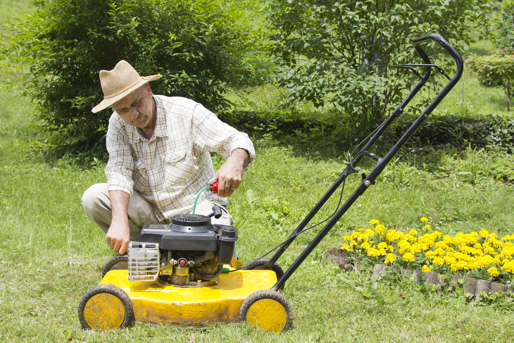 spring lawn mower maintenance